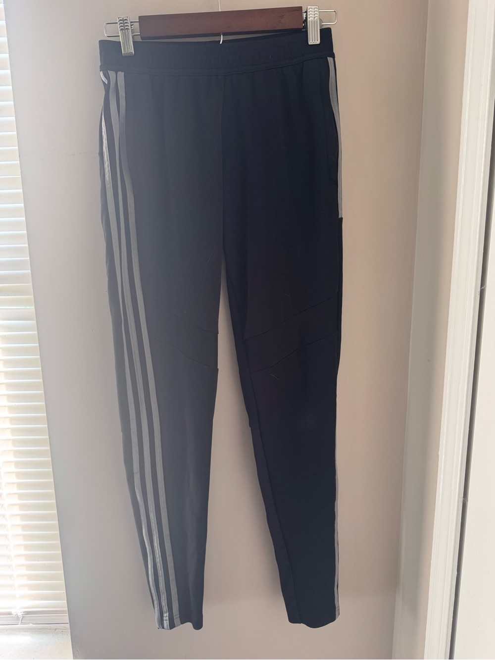 Adidas Aeroready Black Track Pants XS 3 Stripe Ankle Zip Joggers Sweatpants Gym